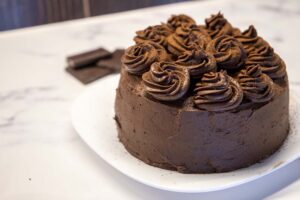 Tarta de chocolate extra húmeda y esponjosa